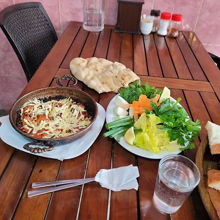 Seyir Yeri Otel 3*